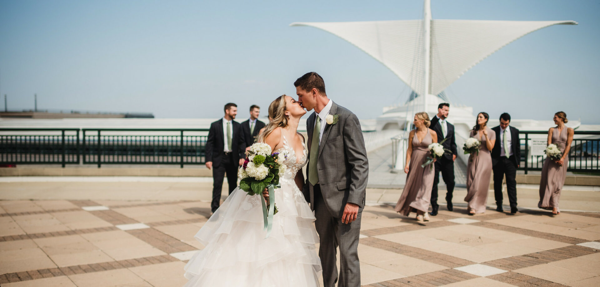 Wedding couple at lakeside milwaukee wedding venue